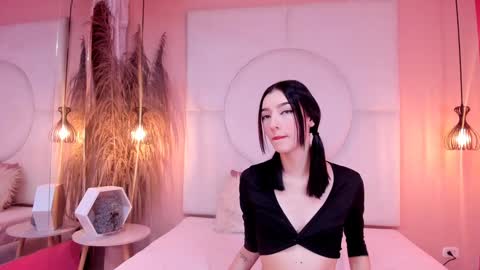 Snapshot of petiite_aliice chatting on January 2025 07:24:01 PM Alice online show from January 2025 07:24:01 PM