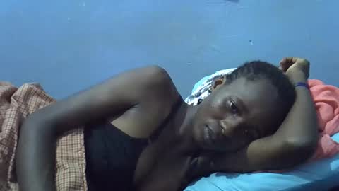 petite_bella21 online show from April 2026 04:35:01 AM