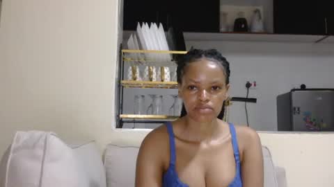 Snapshot of petite_beroh chatting on April 2026 07:35:01 AM petite_beroh online show from April 2026 07:35:01 AM