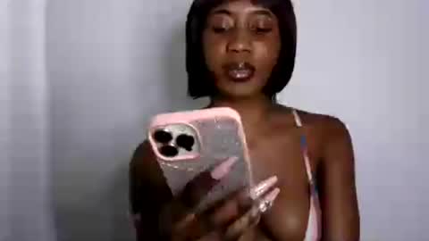 Snapshot of petite_princes chatting on July 2026 10:45:01 PM petite_princes online show from July 2026 10:45:01 PM