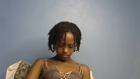 petite_star2 online show from February 2026 12:48:02 PM