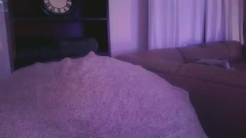 Snapshot of petite_treat_ chatting on January 2025 06:20:02 AM petite treat online show from January 2025 06:20:02 AM