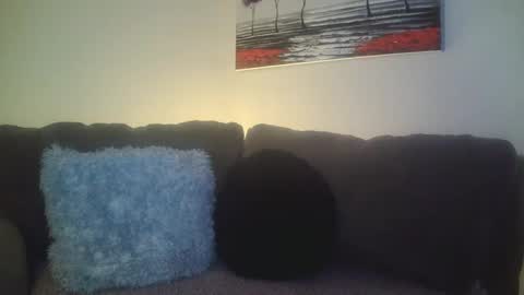 Snapshot of petite_treat_ chatting on February 2025 06:33:02 AM petite treat online show from February 2025 06:33:02 AM