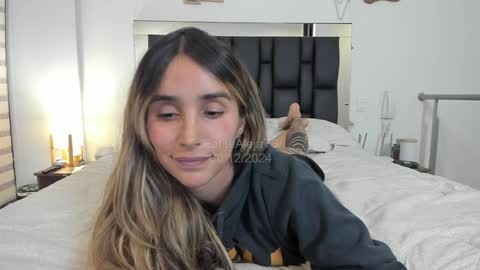 PetiteAlejaTs online show from December 2024 11:06:02 PM