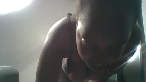 Snapshot of petiteebony6 chatting on April 2026 03:13:01 PM petiteebony6 online show from April 2026 03:13:01 PM