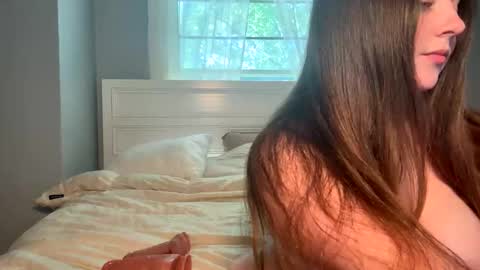 Bella online show from June 2026 06:36:02 PM