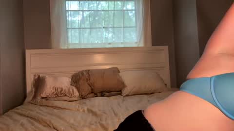 Bella online show from July 2026 08:59:02 PM