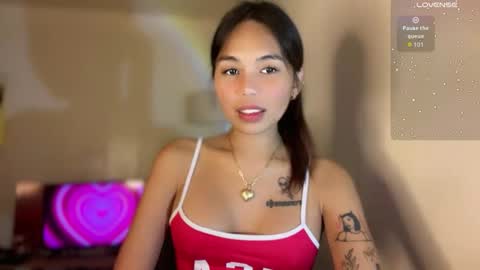 Snapshot of petitegirlx69 chatting on March 2026 12:16:02 PM miss lisa online show from March 2026 12:16:02 PM