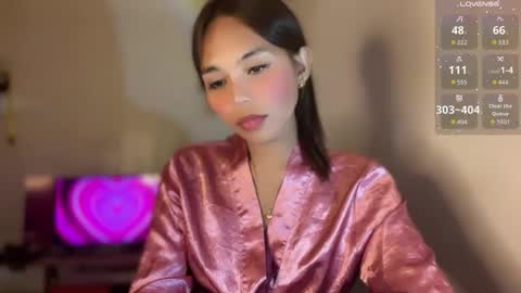 Snapshot of petitegirlx69 chatting on April 2026 07:07:02 PM miss lisa online show from April 2026 07:07:02 PM