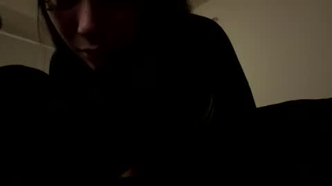 petitelatinamama online show from December 2025 10:19:01 AM