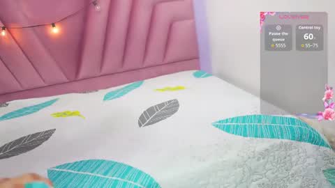 Snapshot of petitelittlemissy chatting on July 2026 02:36:01 AM petitelittlemissy online show from July 2026 02:36:01 AM