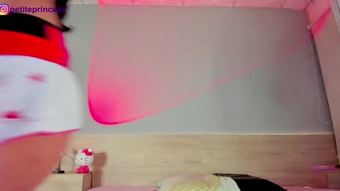 Petiteprinces online show from December 2024 02:43:02 AM