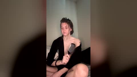 I am very new and dont know what im doing lol online show from April 2026 07:55:01 PM