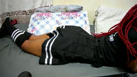 Snapshot of petitetasha chatting on September 2025 10:46:01 PM petitetasha online show from September 2025 10:46:01 PM