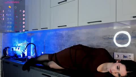 Snapshot of petracilley chatting on January 2025 09:14:02 PM Emma online show from January 2025 09:14:02 PM