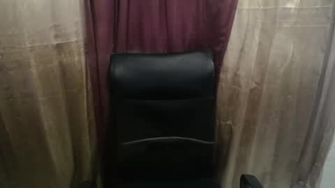 Snapshot of petty_boy777 chatting on January 2026 02:13:01 AM petty_boy777 online show from January 2026 02:13:01 AM