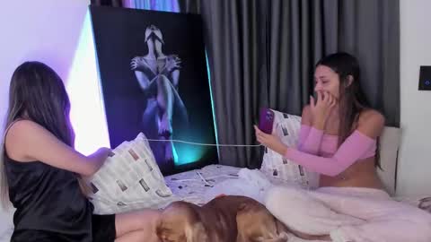 Peyton   online show from February 2026 01:45:01 AM