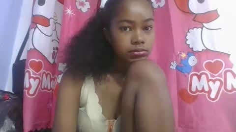 Snapshot of phania185885 chatting on April 2026 04:35:01 AM phania185885 online show from April 2026 04:35:01 AM