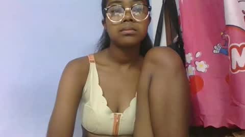 Snapshot of phania185885 chatting on May 2026 04:52:01 AM phania185885 online show from May 2026 04:52:01 AM