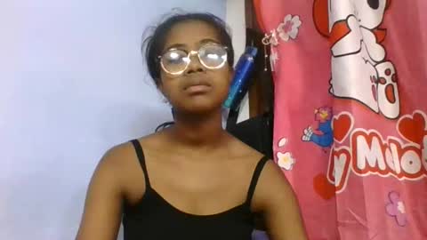 Snapshot of phania185885 chatting on June 2026 05:19:02 AM phania185885 online show from June 2026 05:19:02 AM