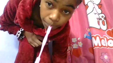 phania185885 online show from July 2026 06:06:02 PM