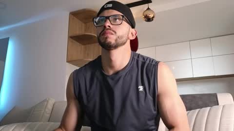 phantom_bigger1 online show from January 2026 05:48:01 PM