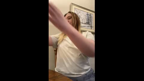 Snapshot of phatassblond chatting on January 2025 10:22:02 PM PhatAssBlond online show from January 2025 10:22:02 PM