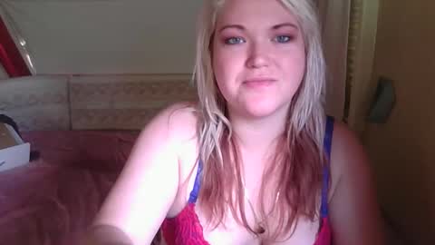 Snapshot of phatpcat73 chatting on April 2026 11:50:02 AM phatpcat73 online show from April 2026 11:50:02 AM