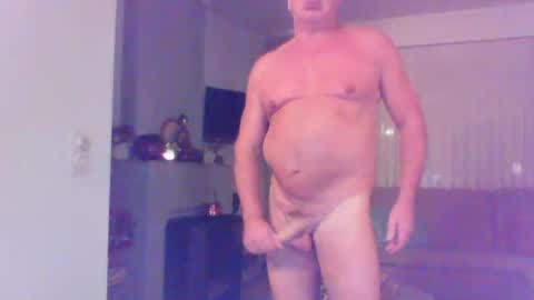 Phil online show from November 2025 06:41:04 PM