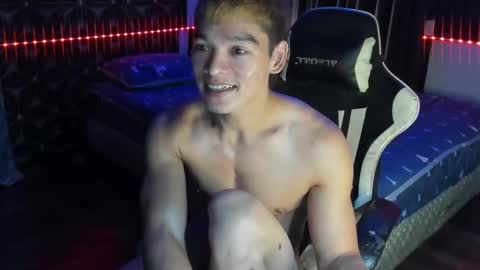 Snapshot of philhotbody chatting on January 2025 02:56:02 PM AJ online show from January 2025 02:56:02 PM