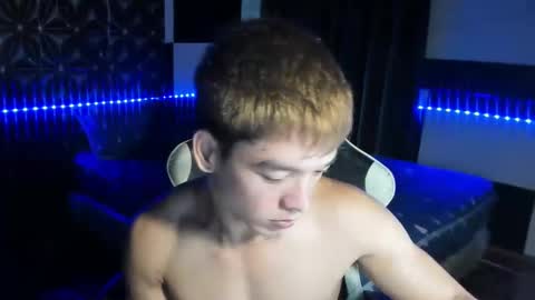 Snapshot of philhotbody chatting on January 2025 09:34:01 AM AJ online show from January 2025 09:34:01 AM