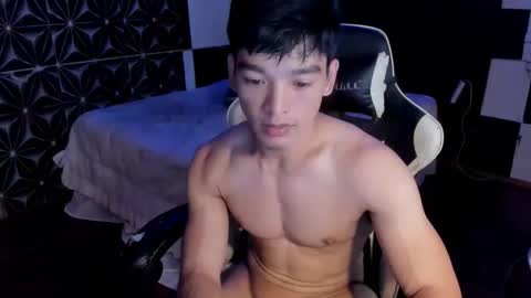 Snapshot of philhotbody chatting on September 2025 08:48:02 AM AJ online show from September 2025 08:48:02 AM