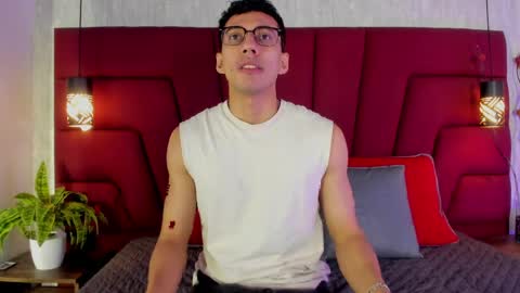 Milo online show from April 2026 12:21:01 PM