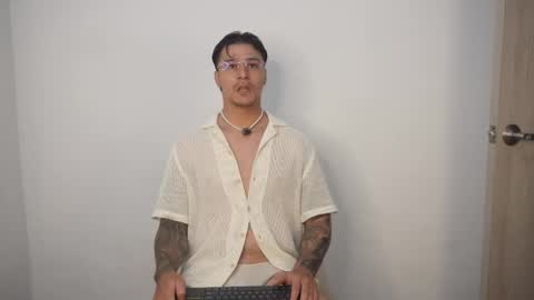 Snapshot of philip_dalton chatting on March 2026 04:32:01 PM Philip Dalton online show from March 2026 04:32:01 PM