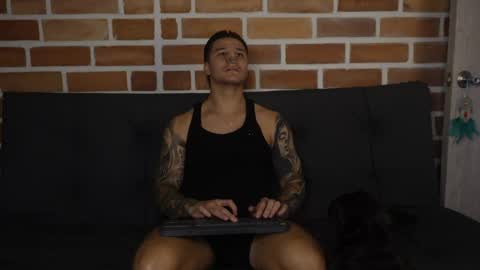 Snapshot of philip_dalton chatting on April 2026 05:48:01 PM Philip Dalton online show from April 2026 05:48:01 PM