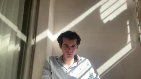 Philiphe   online show from December 2025 07:34:02 PM
