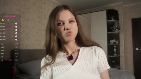 Bella online show from January 2025 08:15:02 PM