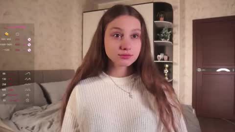 Bella online show from February 2025 08:00:01 PM