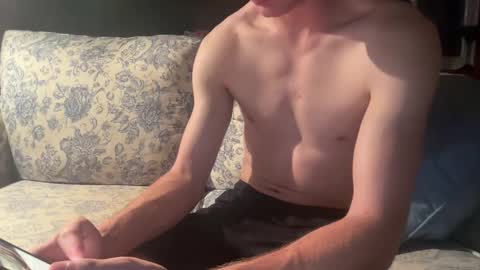 Snapshot of philipperyan18 chatting on September 2025 02:13:02 AM Pitaylol online show from September 2025 02:13:02 AM