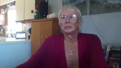 phillipa online show from November 2025 04:51:02 PM