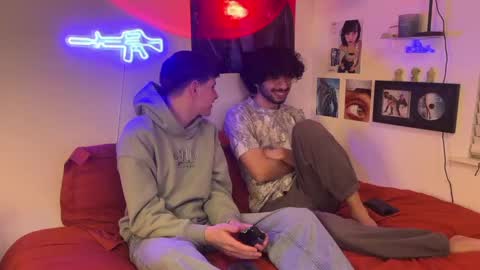 Snapshot of phillycouple1802 chatting on November 2025 02:43:02 AM phillycouple1802 online show from November 2025 02:43:02 AM