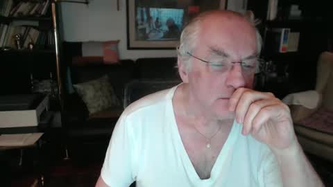 Philippe online show from February 2025 07:27:01 PM