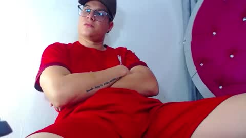 AdnierGnz online show from December 2024 10:40:01 AM