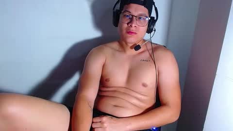 AdnierGnz online show from January 2025 12:24:01 PM