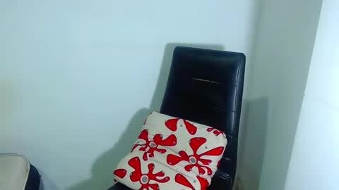 AdnierGnz online show from January 2025 06:24:01 PM