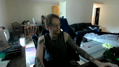 Snapshot of phrostdd chatting on July 2026 12:34:02 PM FrankenDaddy online show from July 2026 12:34:02 PM