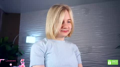 Snapshot of phyllisearney chatting on October 2025 05:37:02 AM Hann G. Jones online show from October 2025 05:37:02 AM