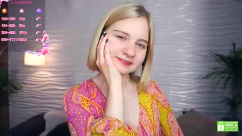 Snapshot of phyllisearney chatting on November 2025 04:11:01 AM Hann G. Jones online show from November 2025 04:11:01 AM