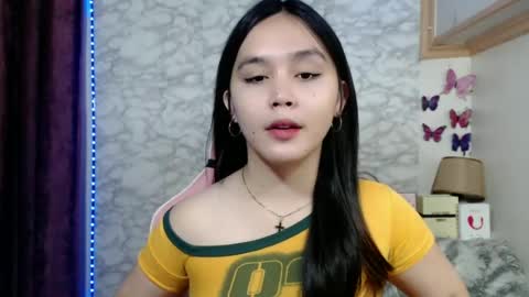 Snapshot of pia_intownx chatting on July 2026 10:28:02 PM Ms Pia online show from July 2026 10:28:02 PM