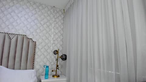 Snapshot of pia_johnson_ chatting on January 2025 05:31:01 PM online show from January 2025 05:31:01 PM